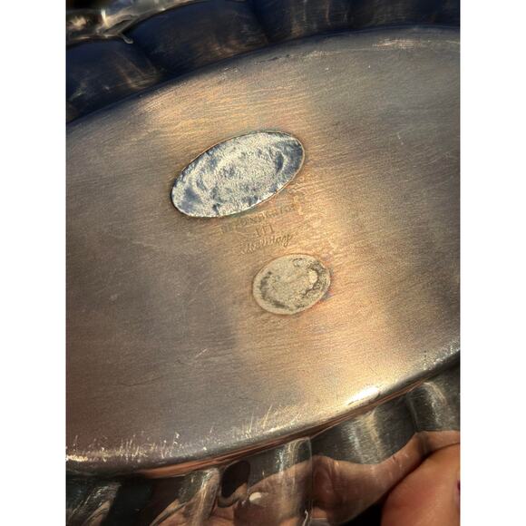 Reed & Barton Holiday Silver Plated Scalloped Oval Serving Tray 11.5" - Picture 8 of 8